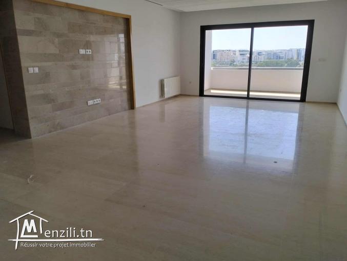 Grand S+3 Avec Chambre service jardin Carthage