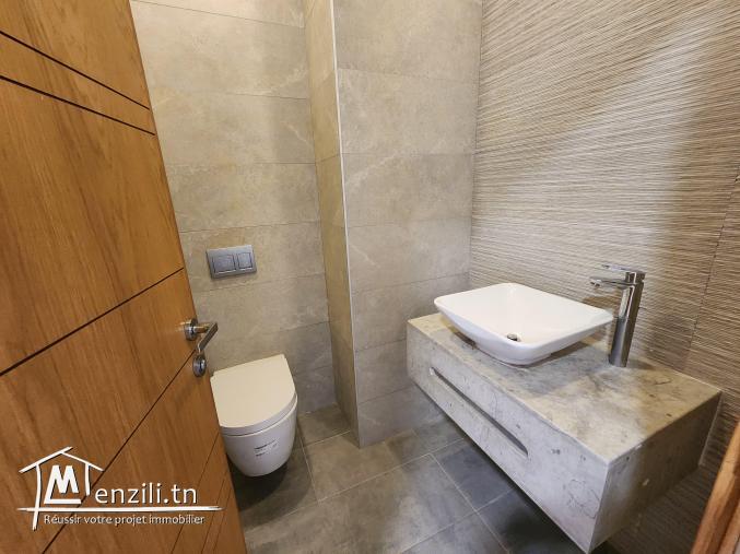 Grand S+3 Avec Chambre service jardin Carthage