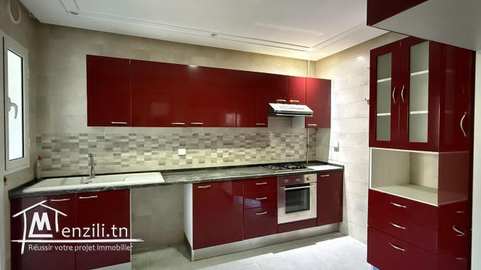 A louer appartement S+2 cité Nasr 2, derrière clinique Amilcar.
