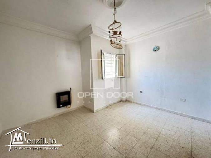 Etage de villa S3 à la Marsa