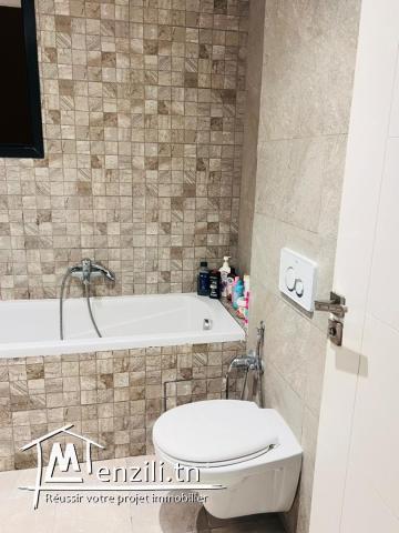 À LOUER – APPARTEMENT S+3 HAUT STANDING – JARDINS DE CARTHAGE