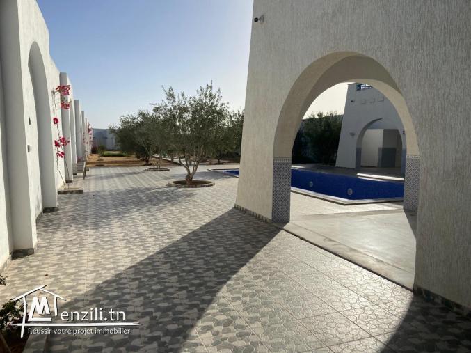 À vendre Grande maison familiale