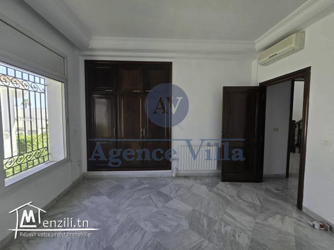 À Louer – Villa avec jardin à La Marsa