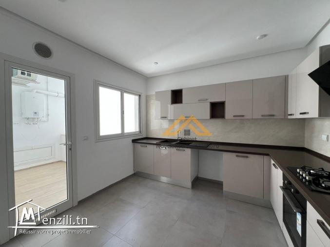 À VENDRE – Superbe S+3 direct promoteur à Sahloul 4
