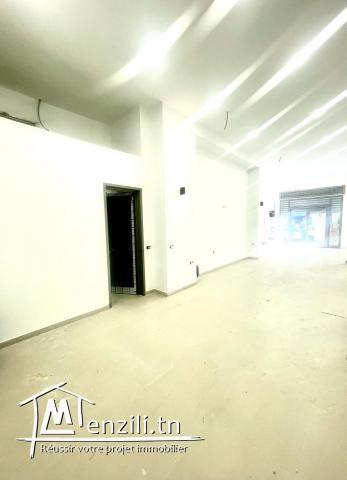 a louer local commercial neuf Lafayette