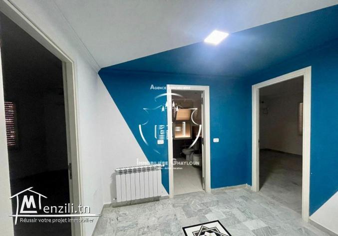 Villa à louer Ennasr 2
