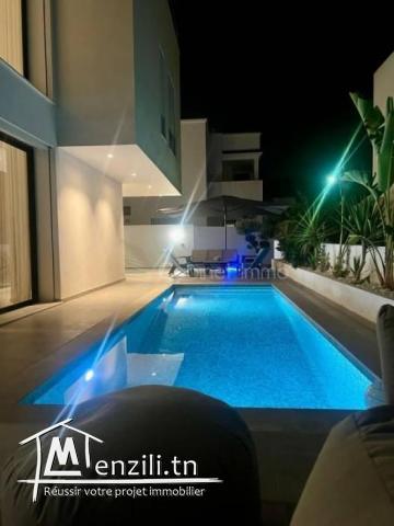 Vente Villa en Triplex à Megrine Côteaux