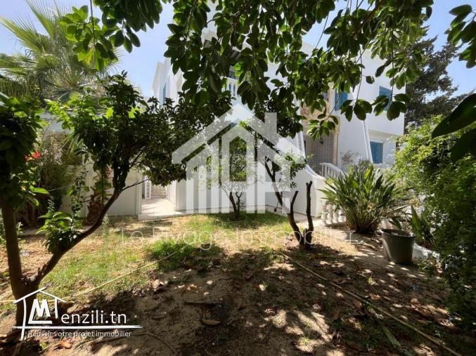 une spacieuse villa S+6