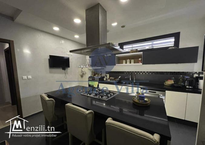 un triplex s3 à la soukra avec jardin