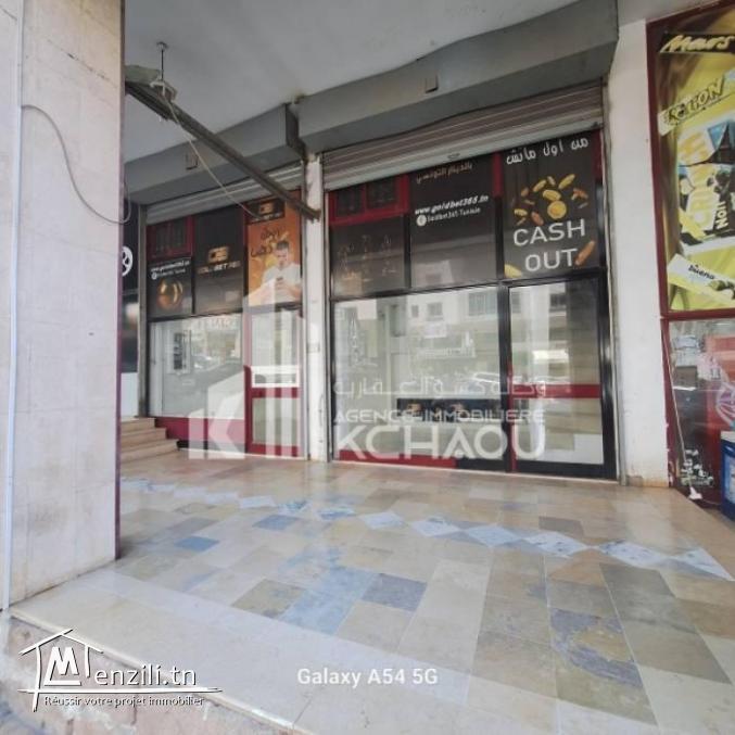 a louer local commercial sur avenue hedi nouira