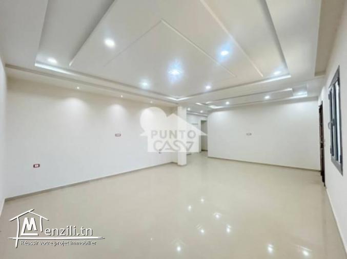 Villa Indépendante à Vendre - Rejiche   Mahdia