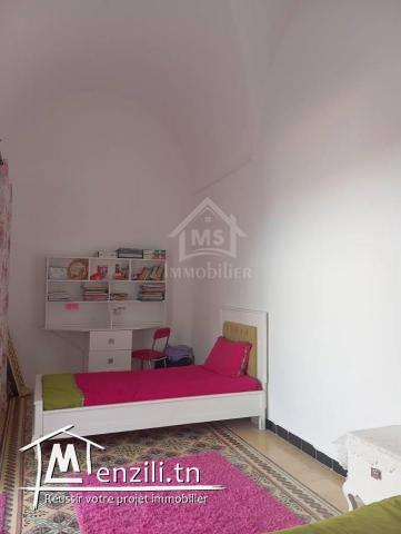 Maison arabesque S+5 à vendre à Korba 51355351