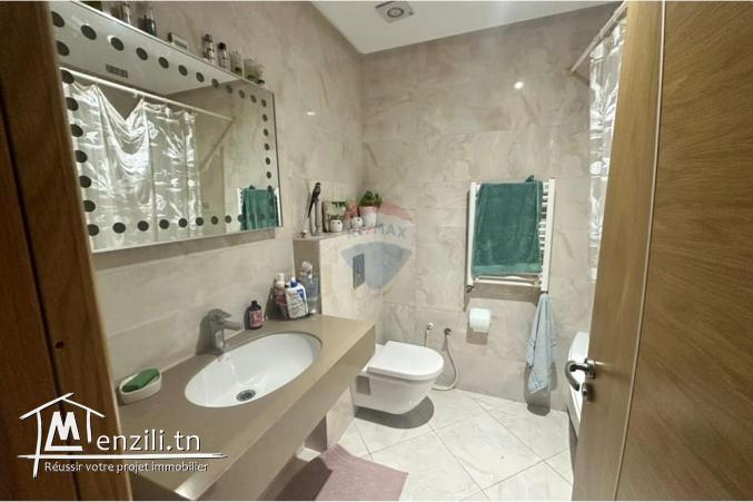 Bel appartement jardins de carthage