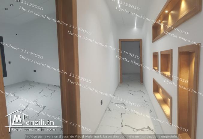 villa a vendre avec piscine sur terrain de  500 m2