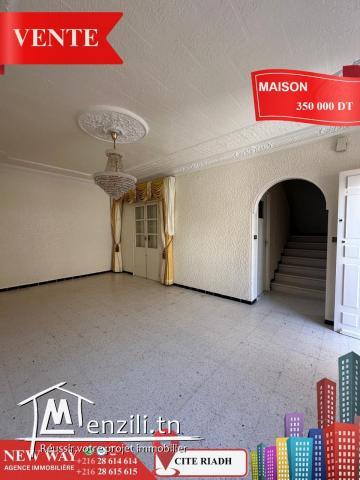 Maison indépendante (S+4) à Cité Riadh
