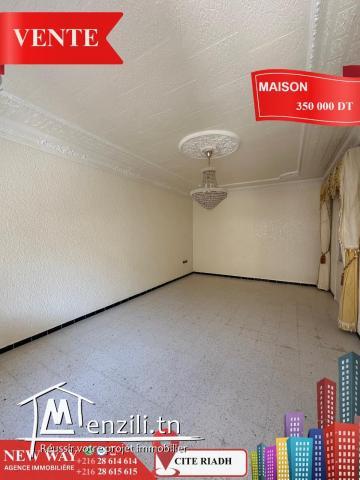 Maison indépendante (S+4) à Cité Riadh