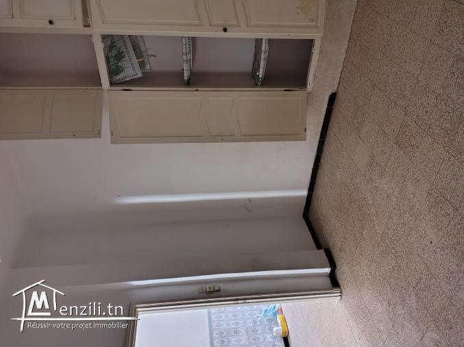 A VENDRE MAISON KSOUR ESSEF 15 MN CENTRE VILLE EN RDC