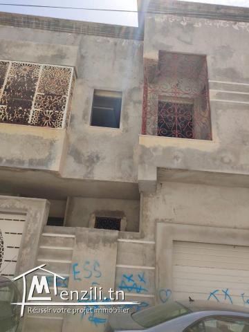 Maison Style Américain presque achevée