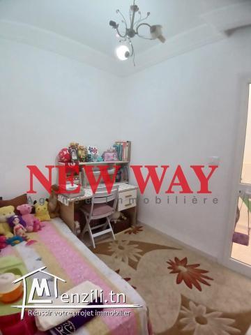 Maison à Cité Riadh , Proche de toutes Commodités