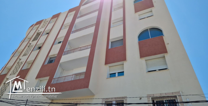 Appartement 4 pièces 190 m2 à hammam lif