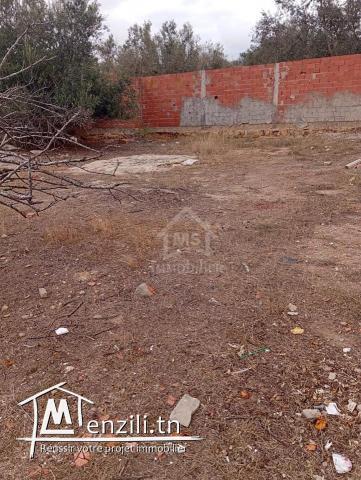 Une maison avec garage et jardin à Birbouregba à vendre 51355351