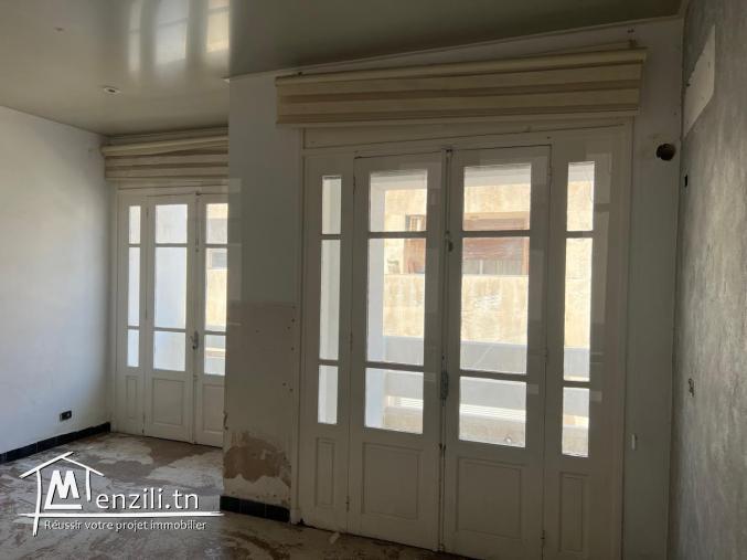 APPARTEMENT PRES DE LA BANQUE CENTRALE SOUSSE TEL : 55 52 52 55