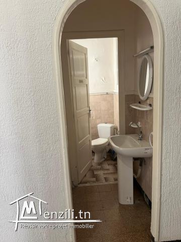 APPARTEMENT PRES DE LA BANQUE CENTRALE SOUSSE TEL : 55 52 52 55