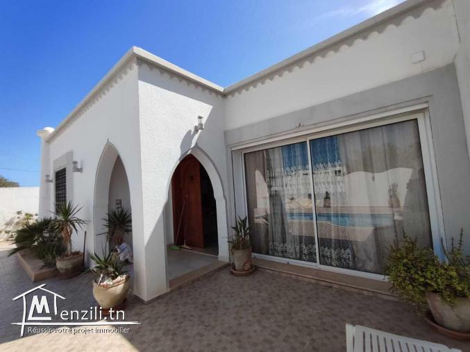 Une Villa S+3 à La Location Annuelle