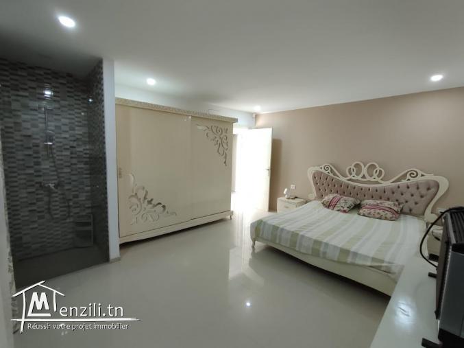 Une Villa S+3 à La Location Annuelle