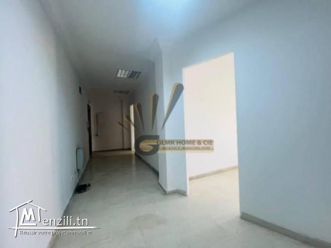 Bureau à louer à l'Ariana