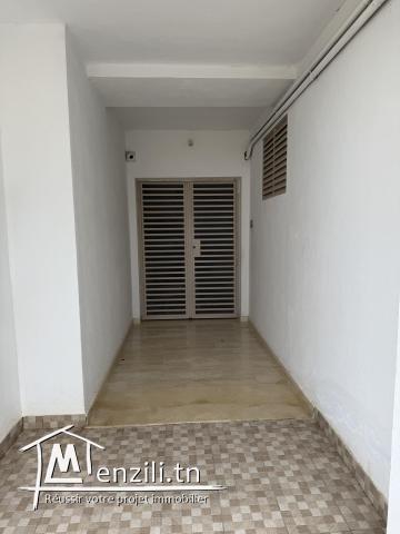 Un S+1 avec place parking