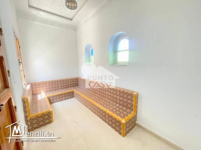 Maison De Style Traditionnel à Vendre – Centre  Ville de Monastir