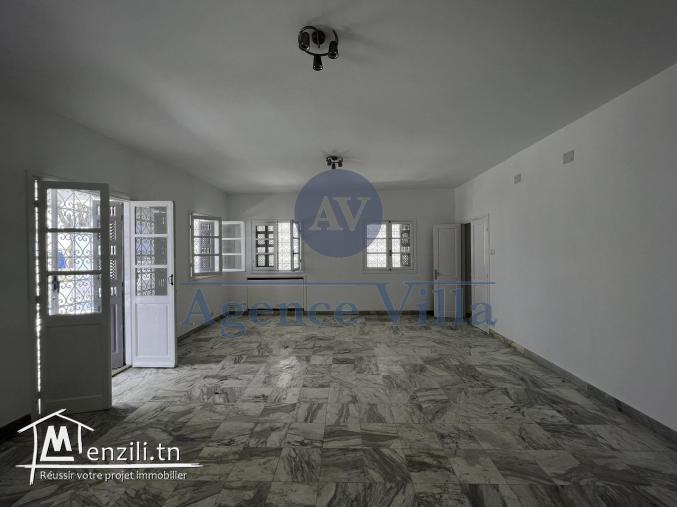 une villa s5 à la marsa avec piscine