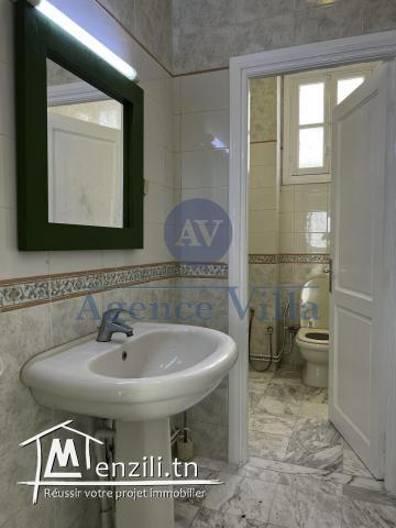 une villa s5 à la marsa avec piscine