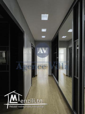 une villa s6 au lac2 avec piscine et jardin