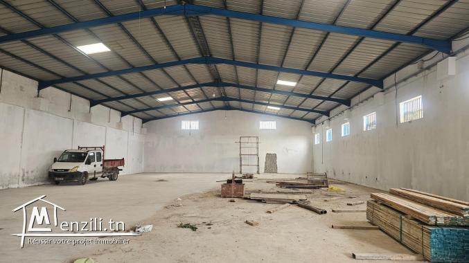 Parc en charpente metalique 1000 m2