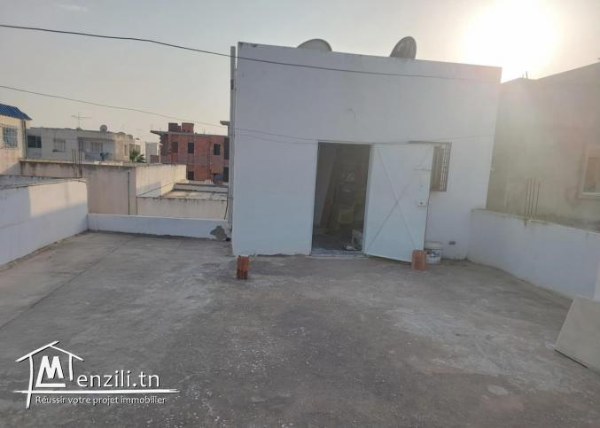 Grande maison familiale à vendre – Cité Essalama – El Hrairia (Tunis)
