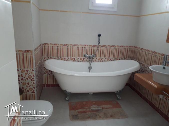 QUATRE VILLAS  À LA ZONE TOURISTIQUE DE DJERBA MIDOUN