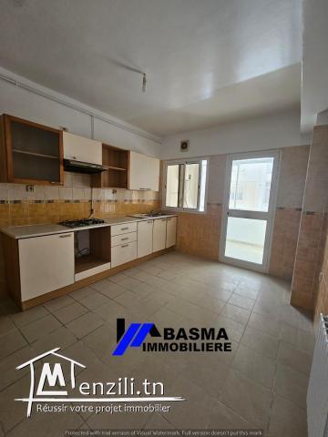 À VENDRE — Appartement S+2 à Khzema Est