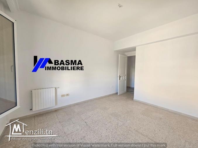 À VENDRE — Appartement S+2 à Khzema Est