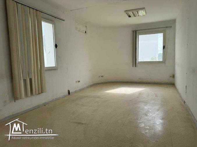 Immeuble bureautique 1600 m² à Charguia 2