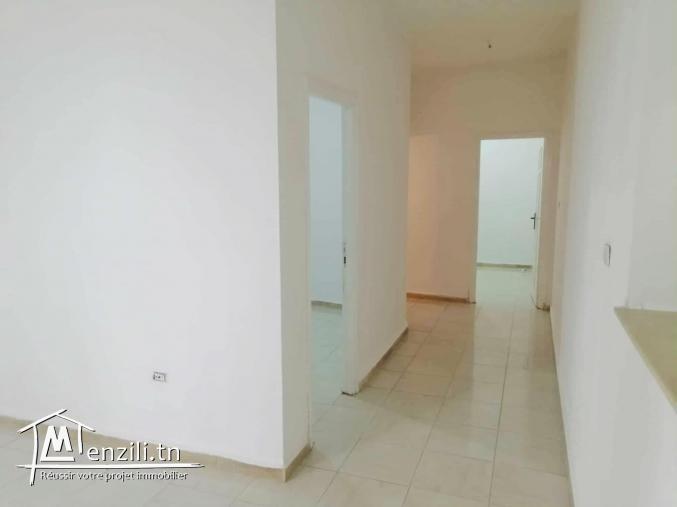 À Vendre – Locaux Commerciaux & Appartements – Chouchet Radès