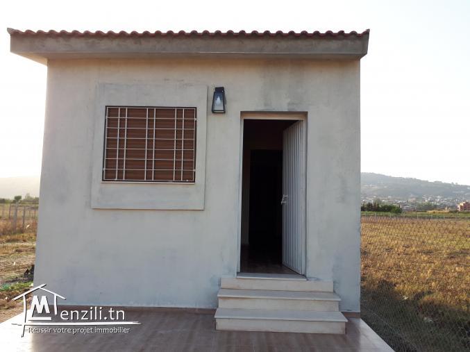 Vends petite Maison neuve de 45m2 sur un terrain de  6 420 m2, Tabarka Bhira