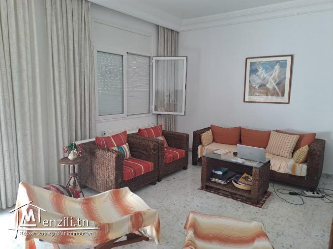 Duplex s3 à la Marsa cité du stade