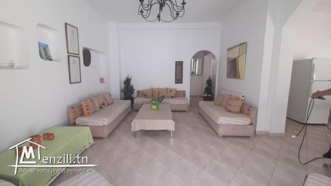 a vendre : triplex s4 a Hammamet
