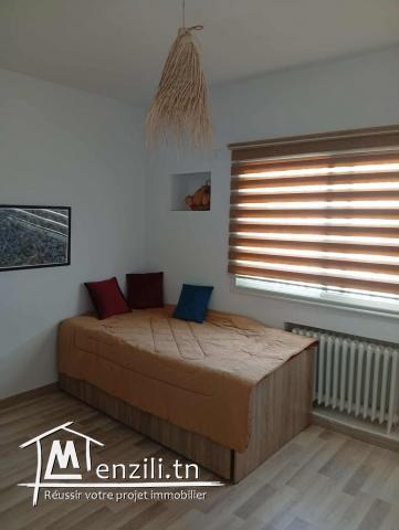 etage de villa s+2 meublé à Alain savary