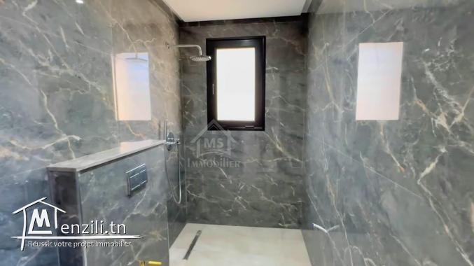 Belle villa toute neuve 2S+4 avec piscine à vendre 51355351