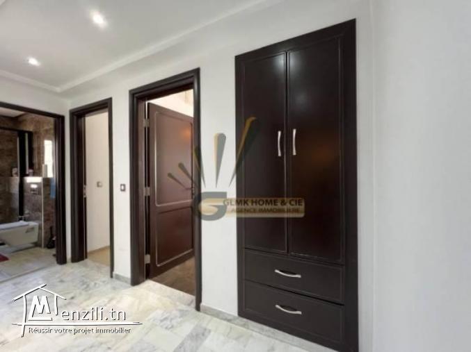 S2 meublé de 120 m2 à louer au Lac 2