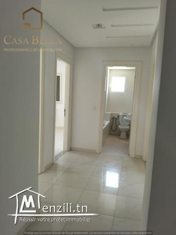 Appartement de 100 m2 à louer à chott mariem