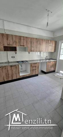 À VENDRE | Appartement S+3 – Lac 1, Tunis